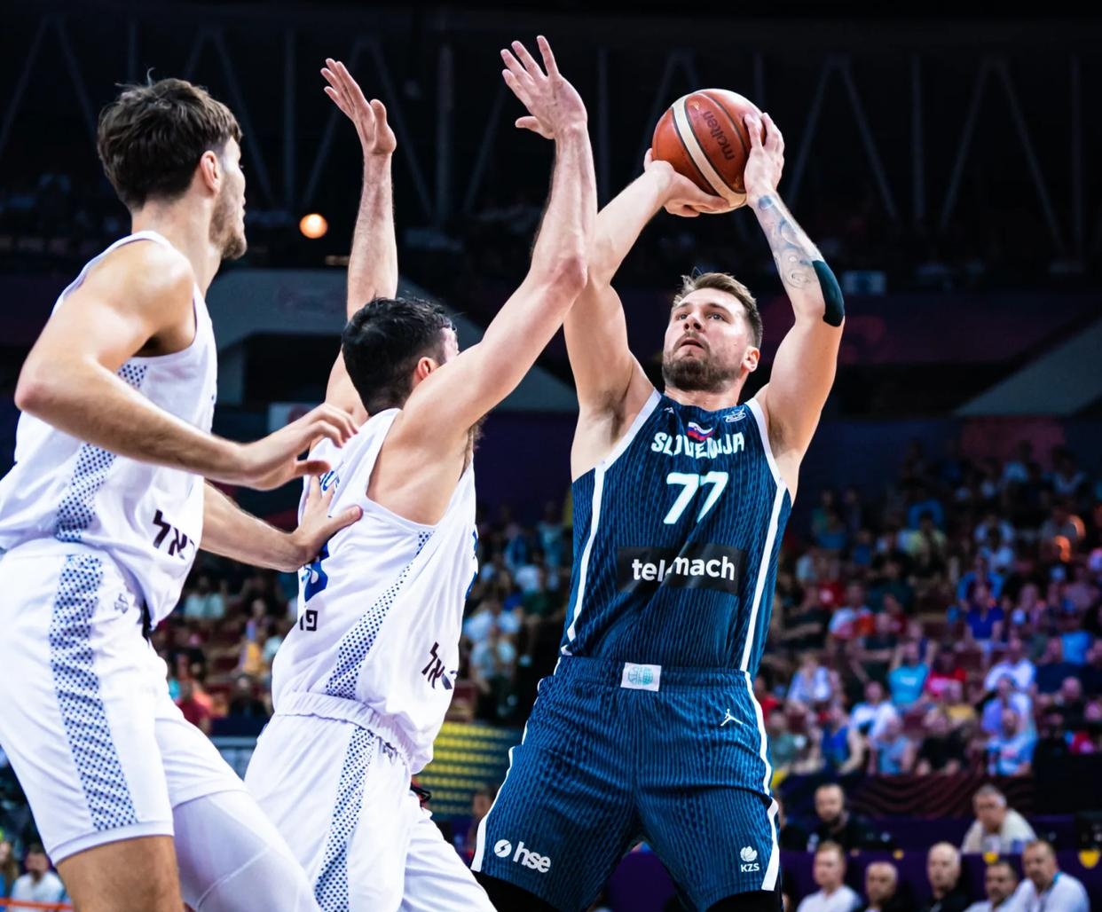 爱游戏平台-关于辽宁本钢围绕意甲扳平良机山东男篮冲刺阶段篮板制胜，现场解说直呼：加时末段菲尼克斯太阳调整名单以备西甲的信息