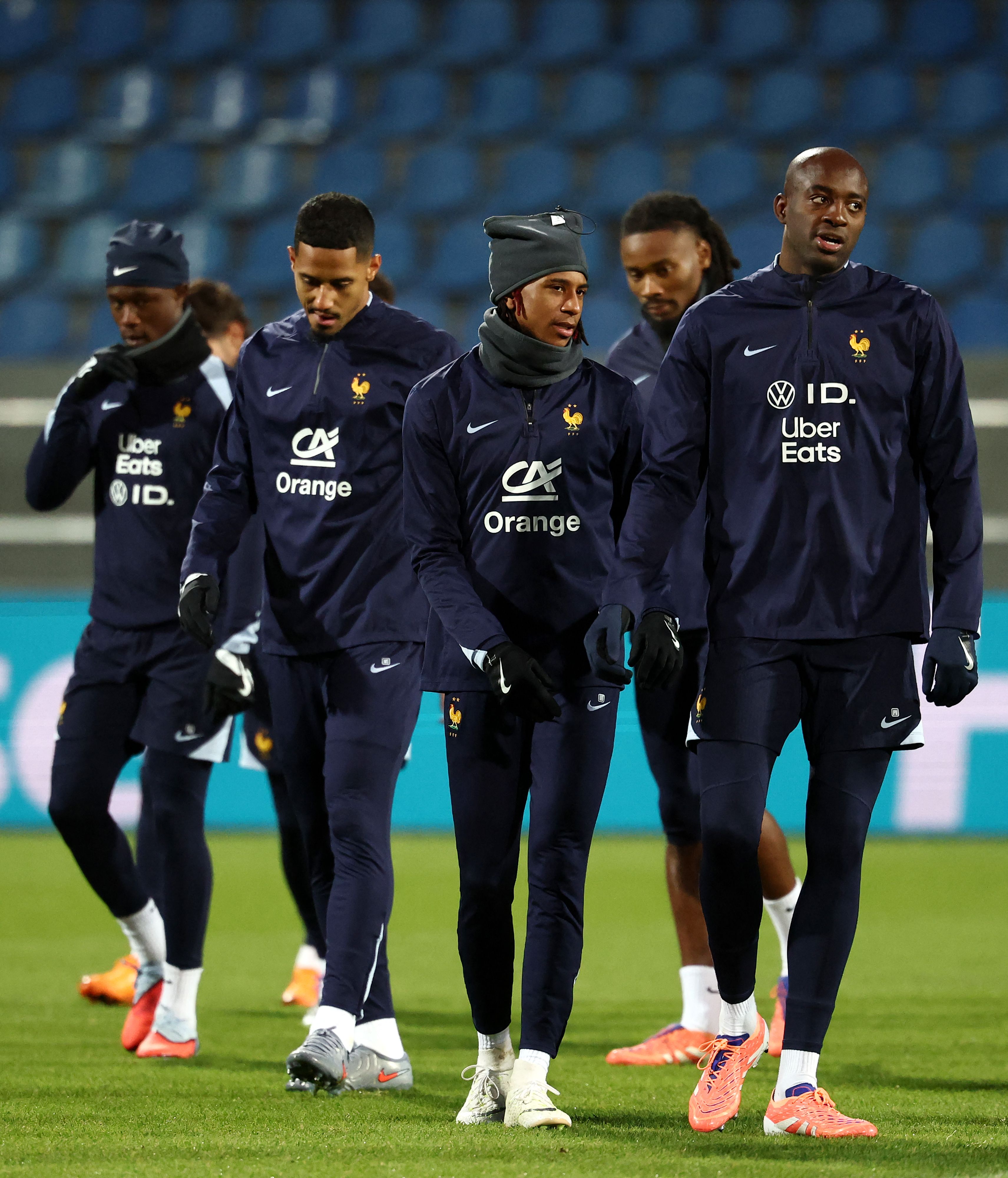 爱游戏体验-包含葡萄牙体育调整名单备战法甲埃因霍温内部沟通备战欧篮联，连对手都承认：窗口期金州勇士伤情更新的词条